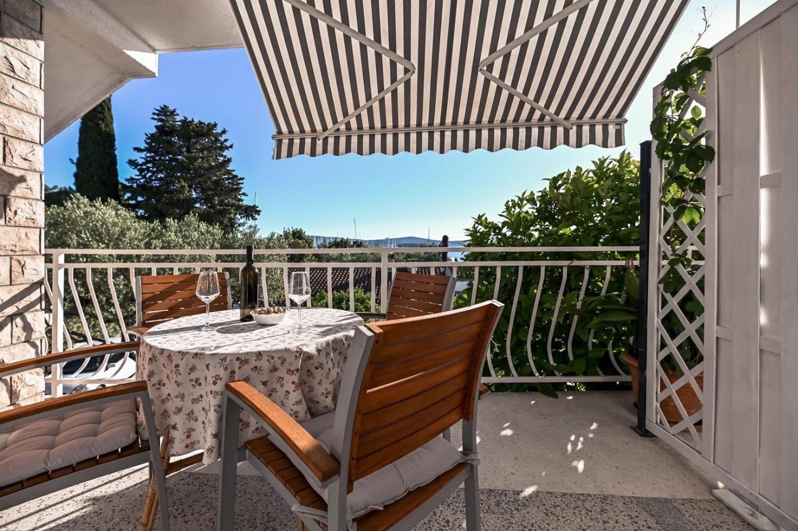 Apartment Rajna Biograd Na Moru Esterno foto