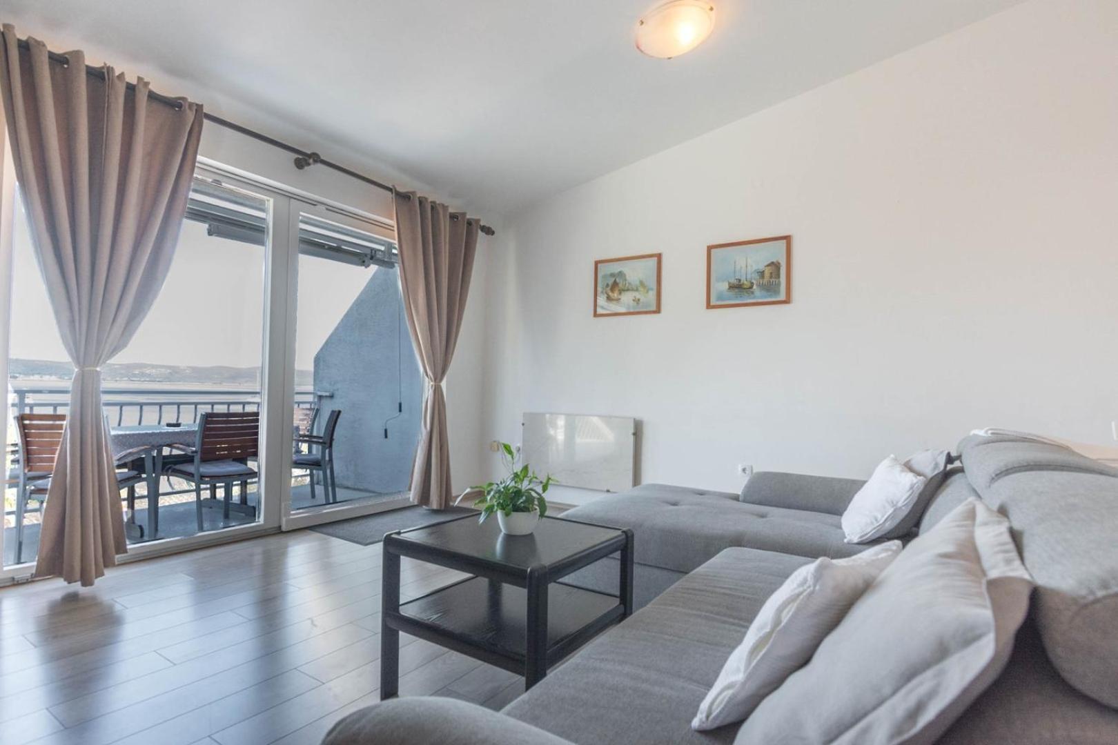 Apartment Rajna Biograd Na Moru Esterno foto