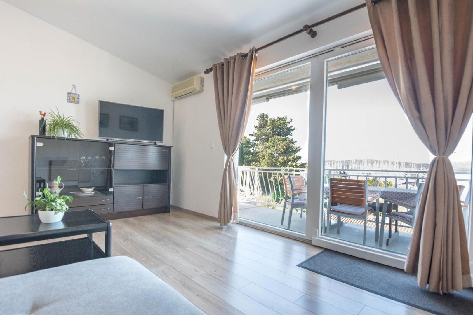 Apartment Rajna Biograd Na Moru Esterno foto
