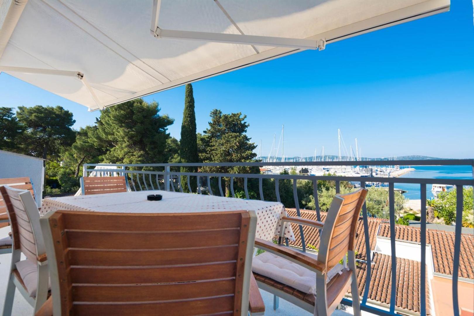 Apartment Rajna Biograd Na Moru Esterno foto